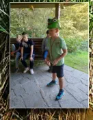 Riesengaudi in der "Schießbude": Menowin, Tim-Luca und Lean beim "Fliegenfang"